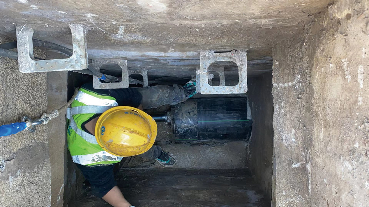 新和HDPE短管内衬法